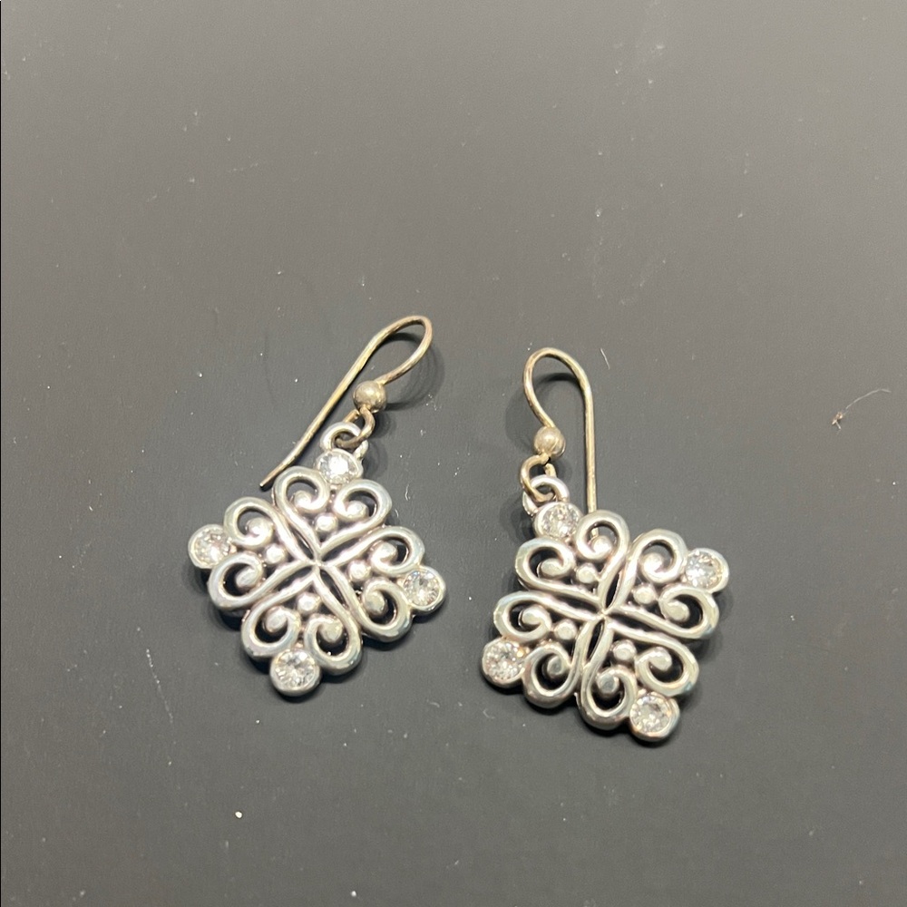 Elegant Silver Filigree Earrings